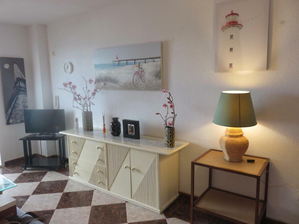 Apartamento Carihuela Playa Appartement Torremolinos Buitenkant foto