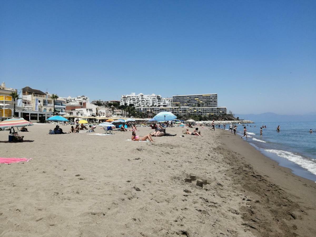 Apartamento Carihuela Playa Appartement Torremolinos Buitenkant foto