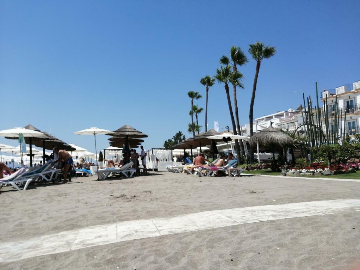 Apartamento Carihuela Playa Appartement Torremolinos Buitenkant foto