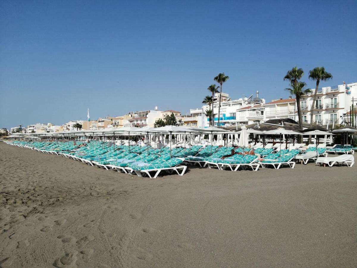 Apartamento Carihuela Playa Appartement Torremolinos Buitenkant foto
