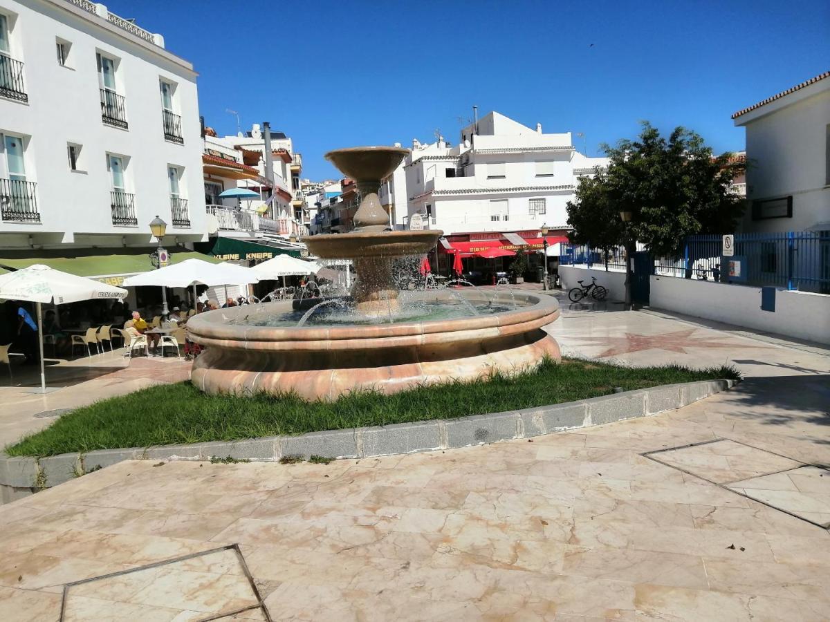 Apartamento Carihuela Playa Appartement Torremolinos Buitenkant foto